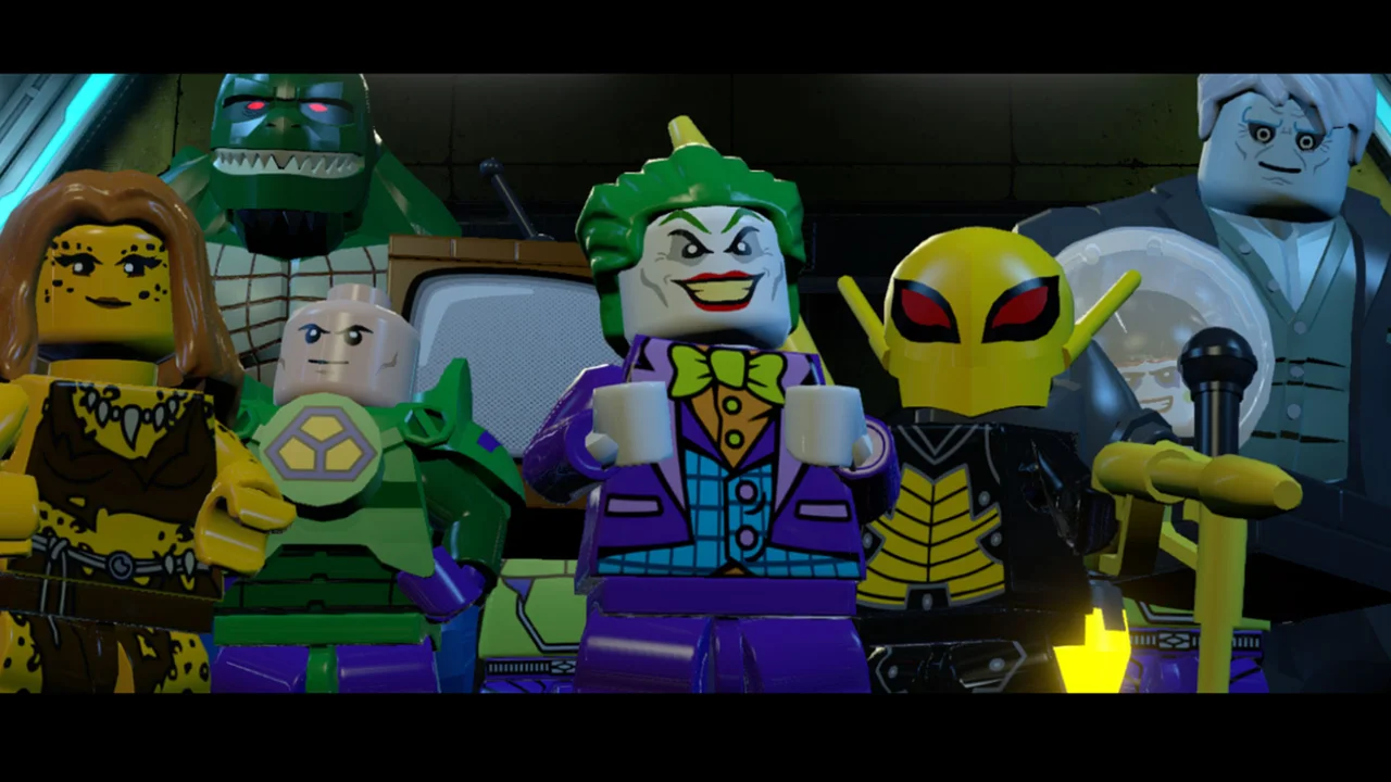 LEGO Batman 3: Beyond Gotham gameplay screenshot 2