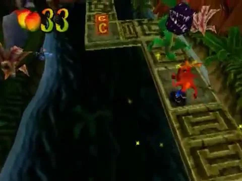 Crash Bandicoot 2: Cortex Strikes Back gameplay screenshot 5