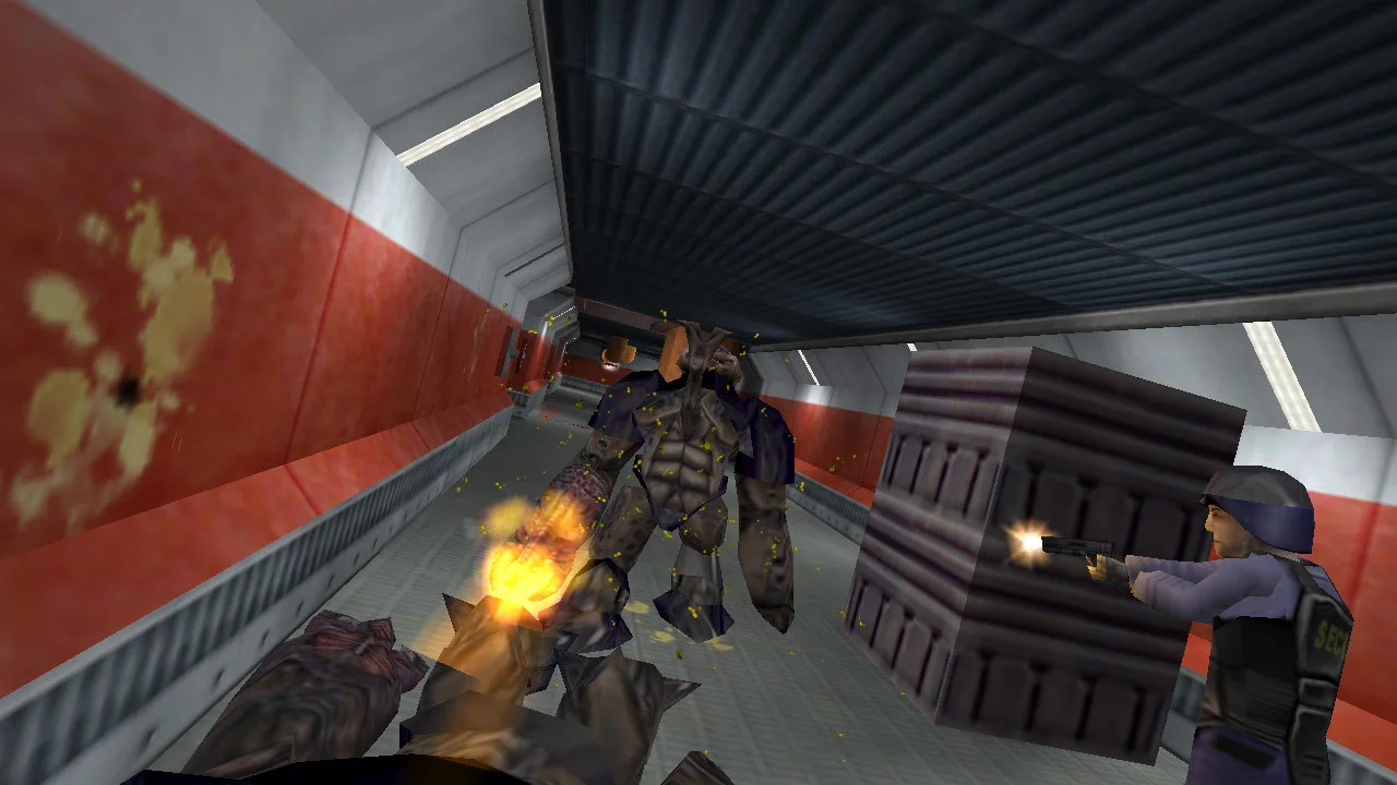 Half-Life gameplay screenshot 2