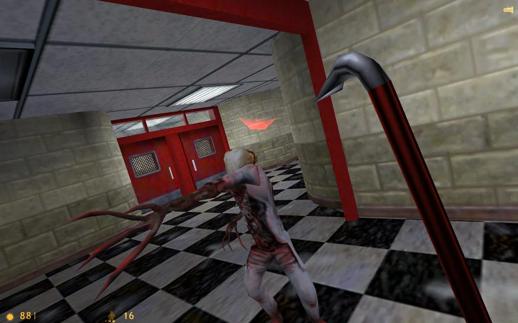 Half-Life gameplay screenshot 3