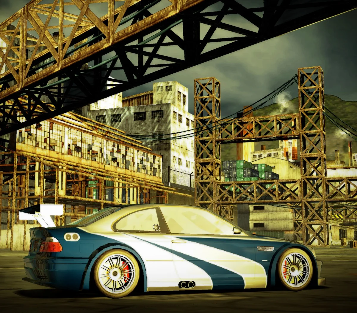 Need For Speed: Most Wanted gameplay screenshot 3