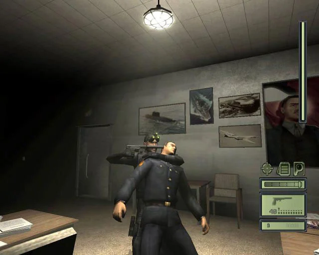 Tom Clancy's Splinter Cell gameplay screenshot 3