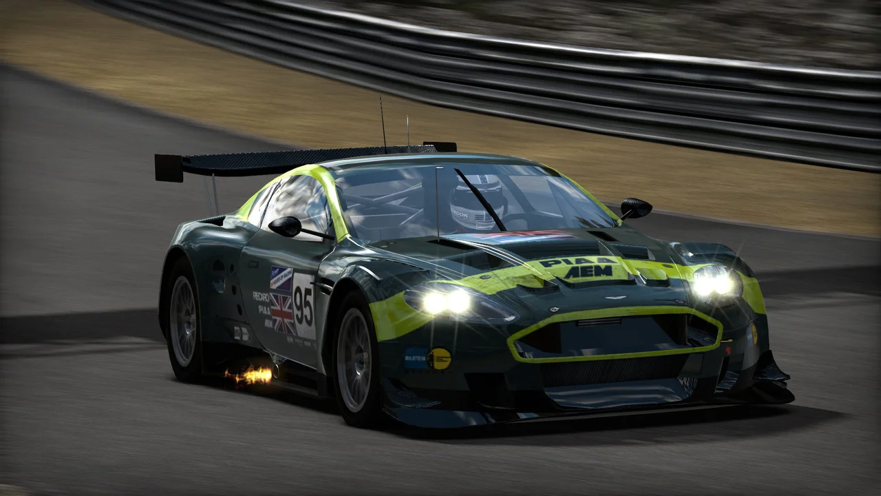 Need for Speed: Shift gameplay screenshot 1