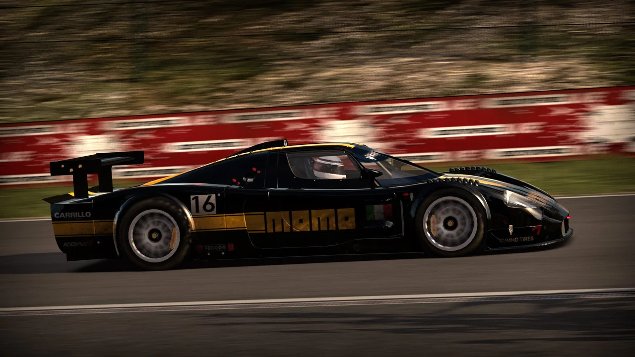 Need for Speed: Shift gameplay screenshot 3