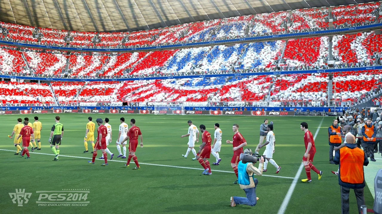 Pro Evolution Soccer 2014 gameplay screenshot 1